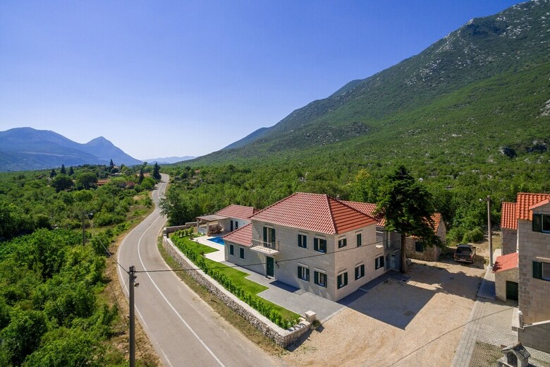 Villa ?upa