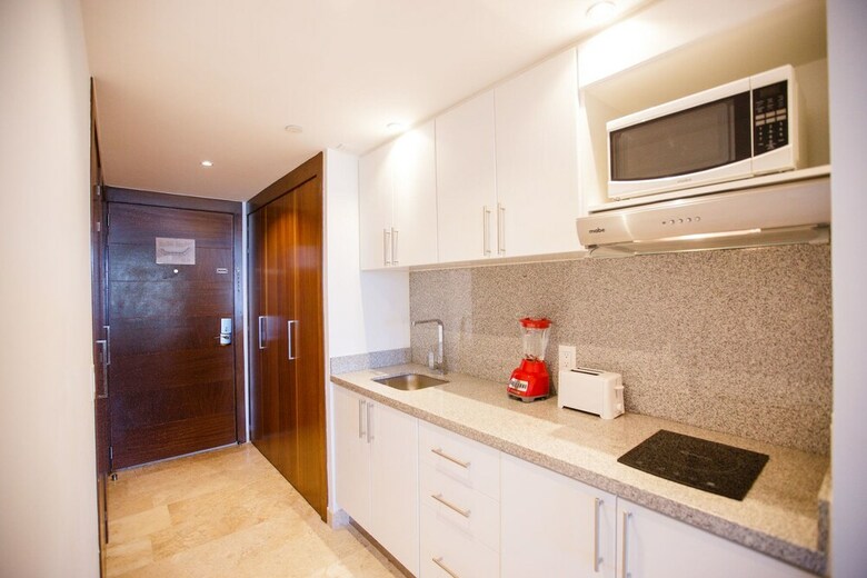 Bel Air 3314 1 Br By Casago