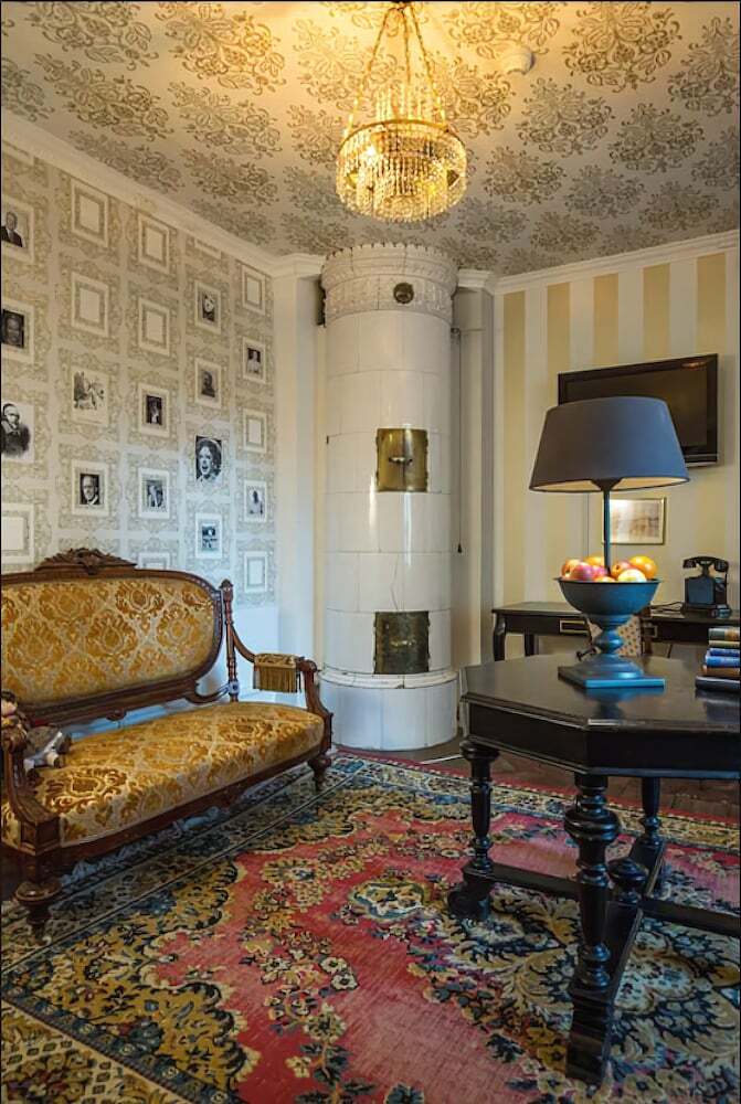 Strand Hotell
