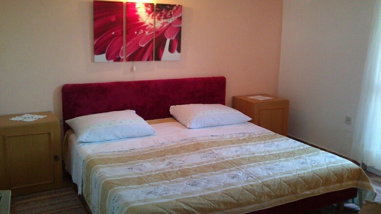 Villa Velin Apartments