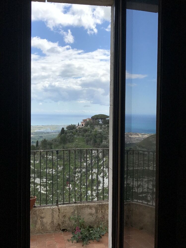 Hotel Eremo Madonna Delle Grazie