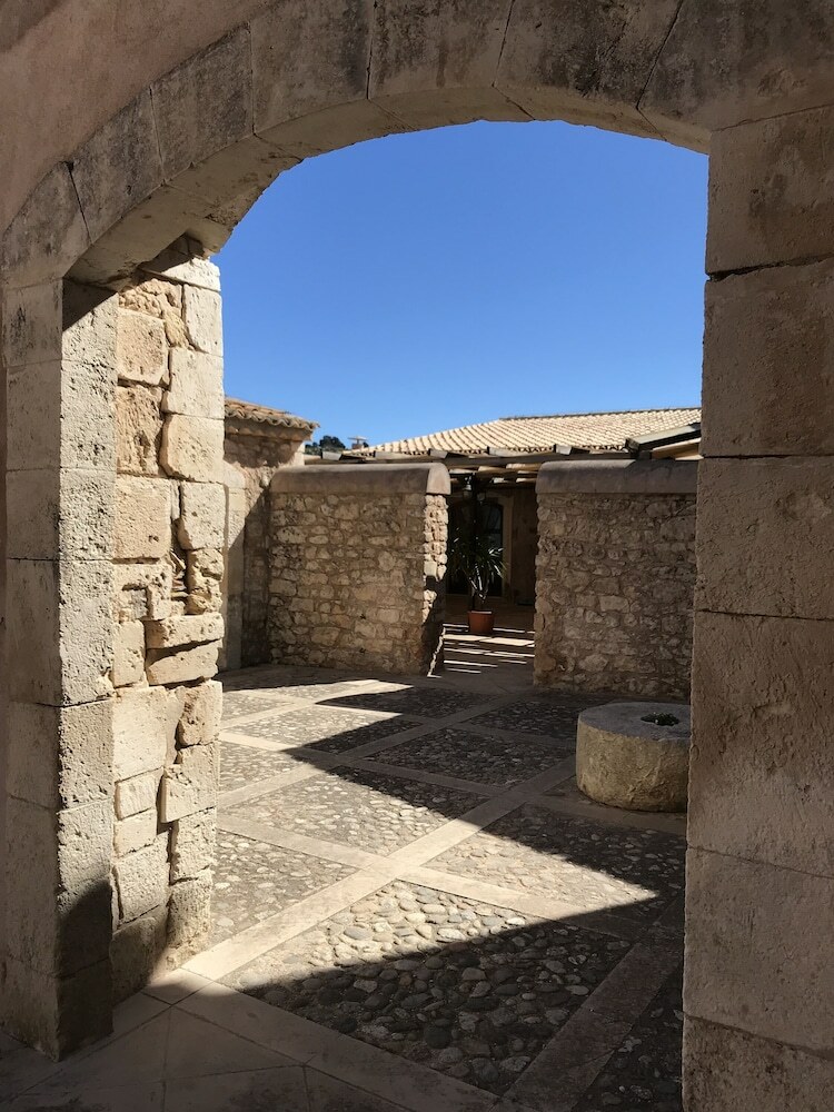Hotel Eremo Madonna Delle Grazie