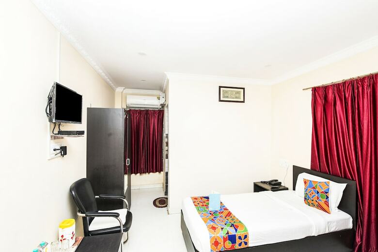 Fabhotel Sai Prabha