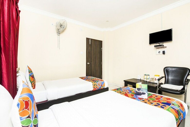 Fabhotel Sai Prabha