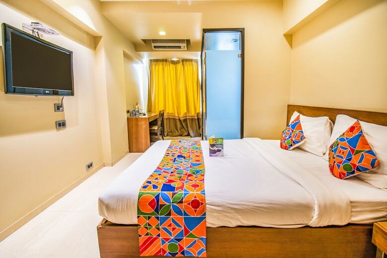 Fabhotel Imperial Residency