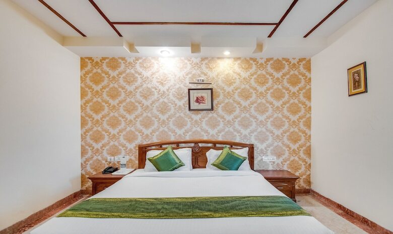 Treebo Trend Hotel Auzone & Spa