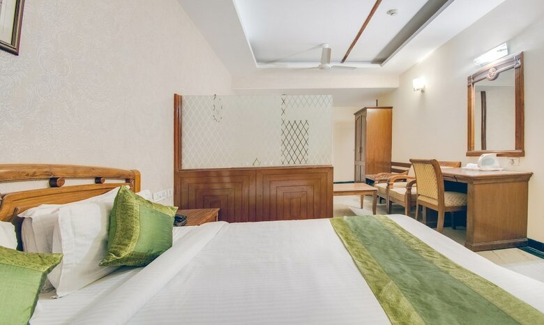 Treebo Trend Hotel Auzone & Spa