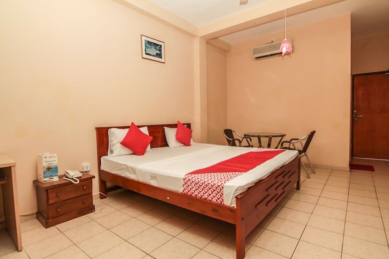 Oyo 111 Sea Shine Beach Hotel