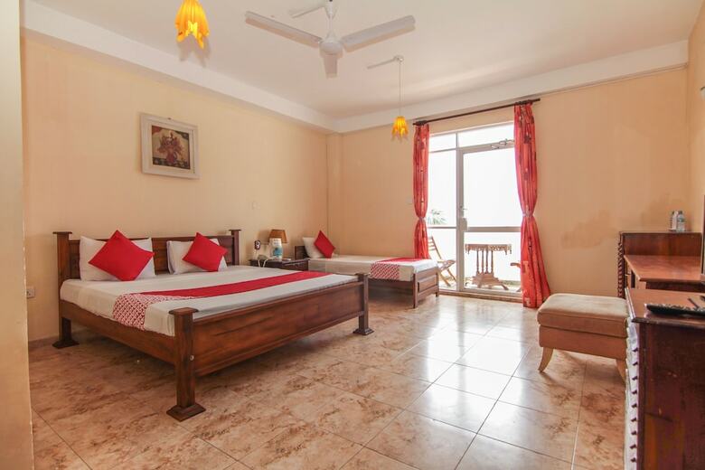 Oyo 111 Sea Shine Beach Hotel