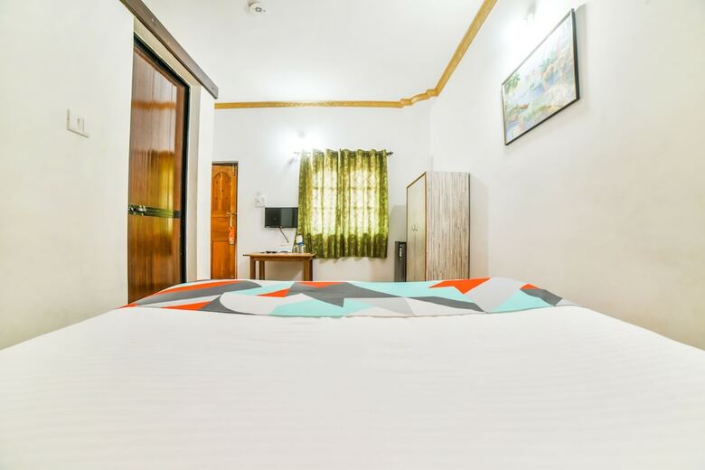 Fabhotel Vagator Cottages