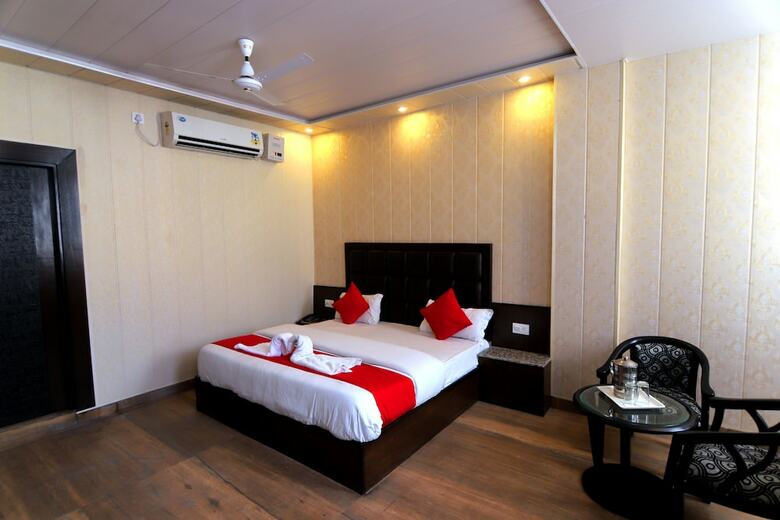 Hotel Sk International