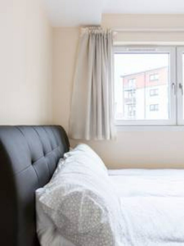 Apartamentos Modern 2 Bedroom Property In Stylish Complex