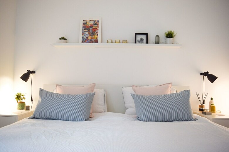 Modern 1 Bedroom House In Pontoon Dock