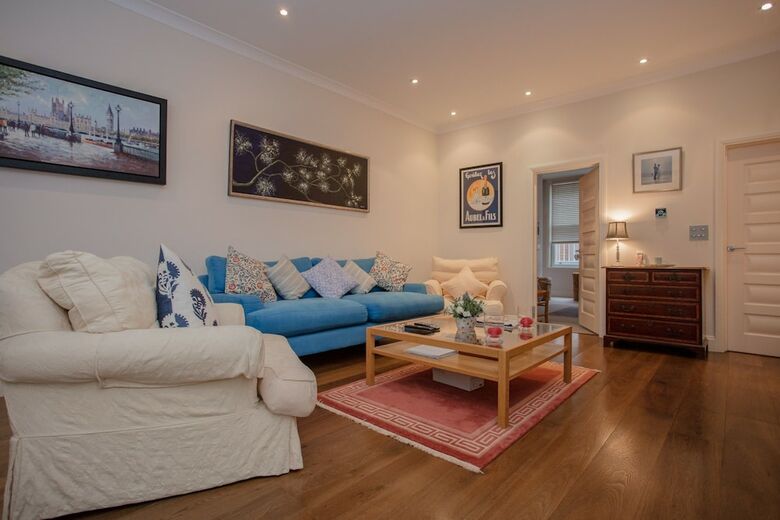 Apartamentos Garden Flat In Shepherds Bush