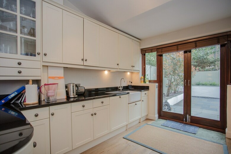 Apartamentos Garden Flat In Shepherds Bush