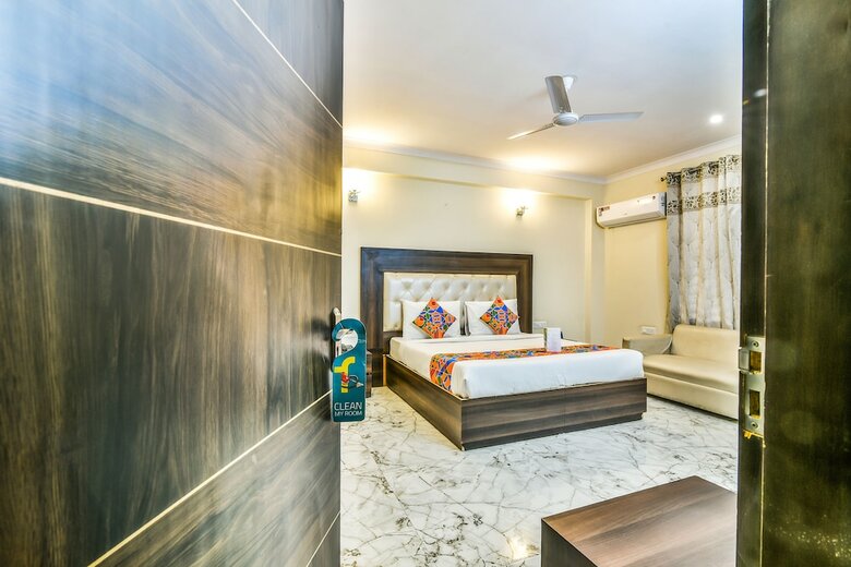 Fabhotel Tavishk
