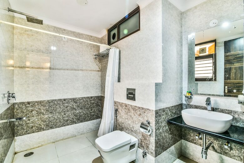 Fabhotel Tavishk