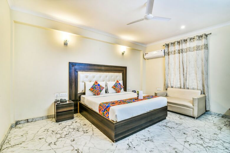 Fabhotel Tavishk