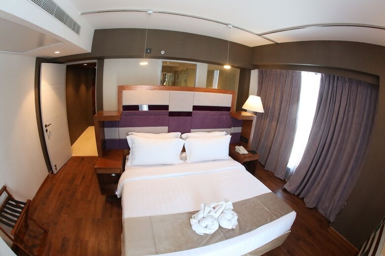 Hotel Regenta Central Rs - Chennai