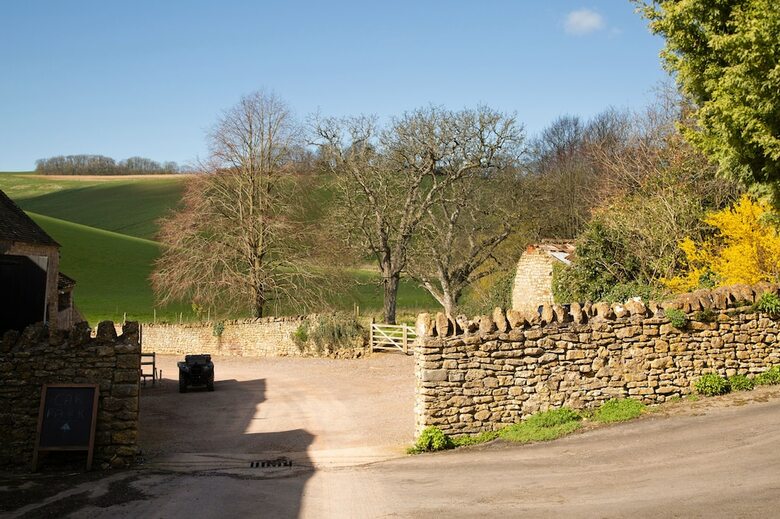 Bed & Breakfast On The Brook