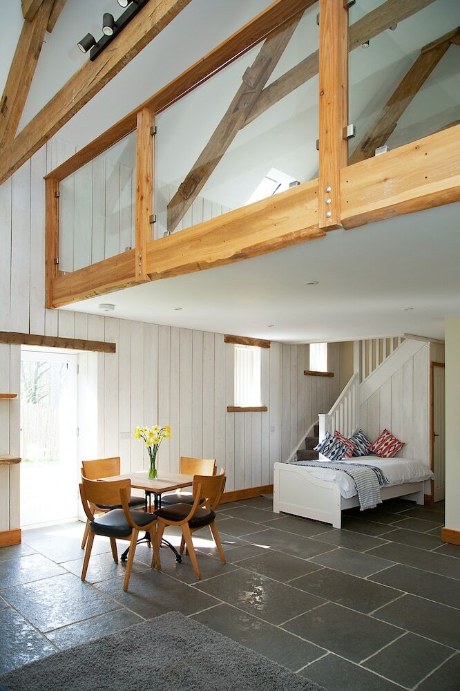 Bed & Breakfast On The Brook