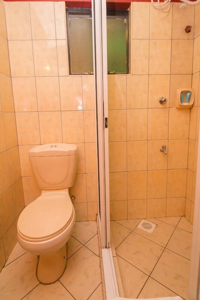 Plus 254 Hotel