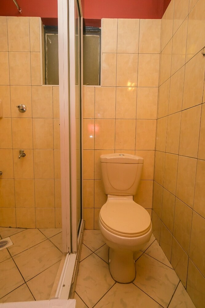 Plus 254 Hotel