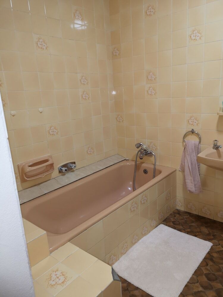 Hotel Twinnpalms Accommodation