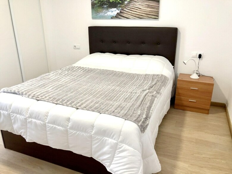 Apartment With 3 Bedrooms In Salou
