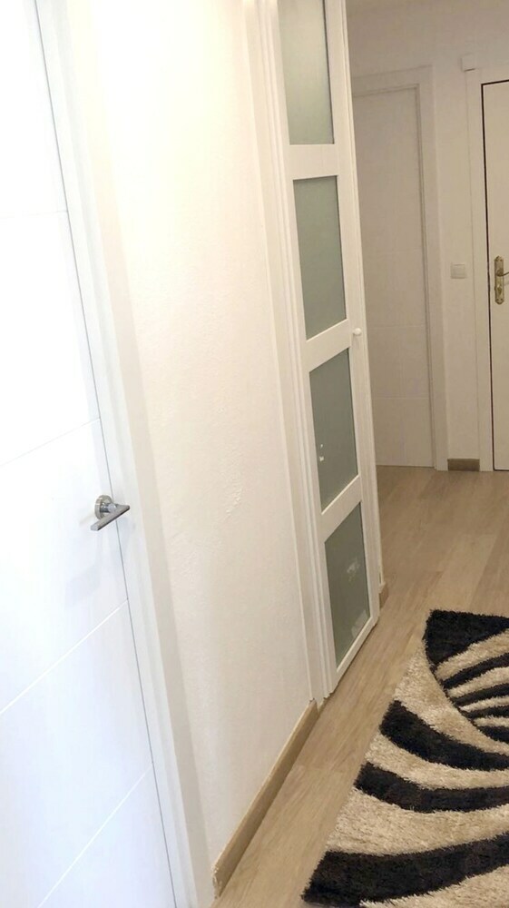 Apartment With 3 Bedrooms In Salou