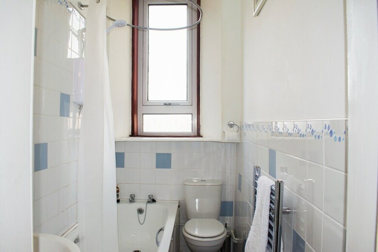 Apartamentos Bright 2 Bedroom Home In Edinburgh