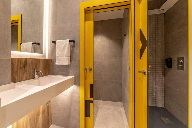 Hostal Petit Hostel