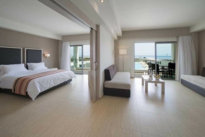 Hotel Levante Beach Resort