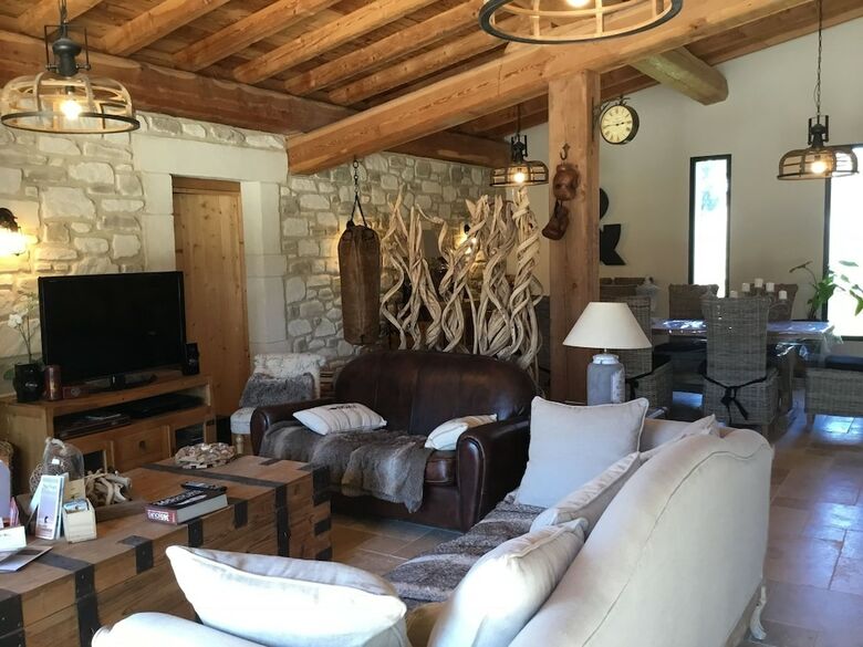 Bed & Breakfast Le Mas de Nonin - Chambres D'hotes