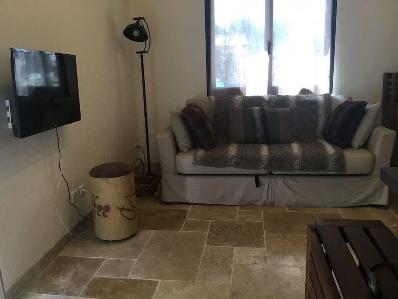 Bed & Breakfast Le Mas de Nonin - Chambres D'hotes
