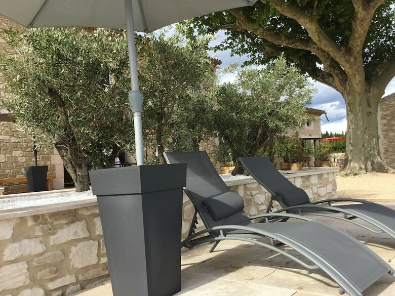 Bed & Breakfast Le Mas de Nonin - Chambres D'hotes
