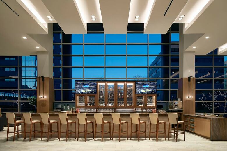 Hotel Lexington Marriott City Center