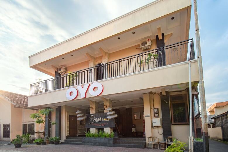 Oyo 836 Oasis Hotel