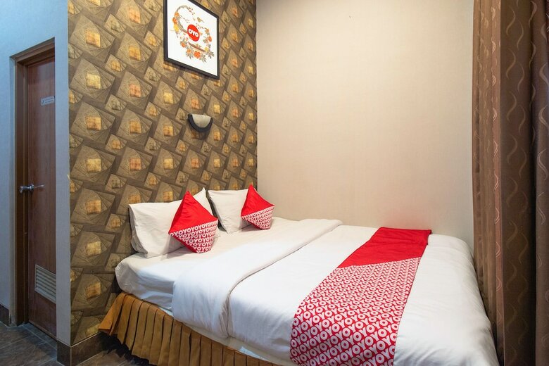 Oyo 836 Oasis Hotel