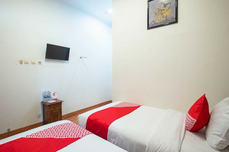 Oyo 836 Oasis Hotel