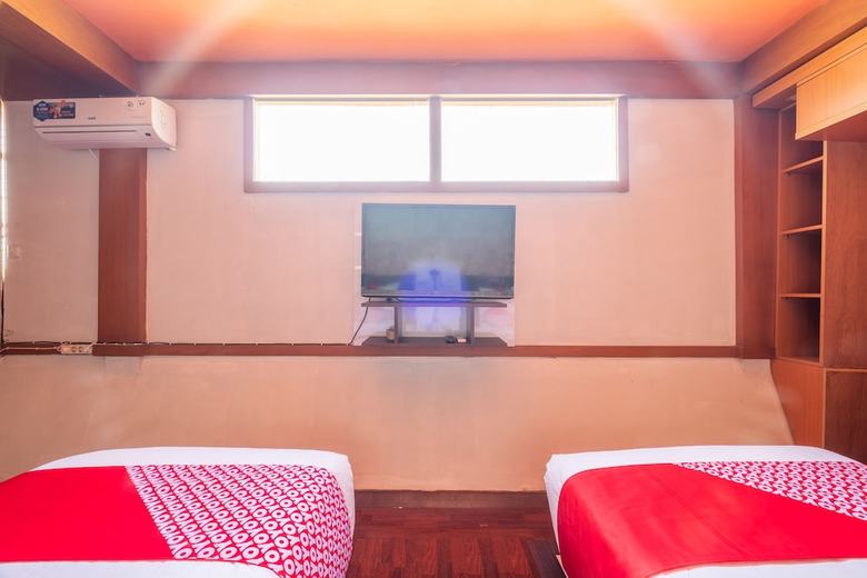 Hotel Oyo 900 Villa Buleud