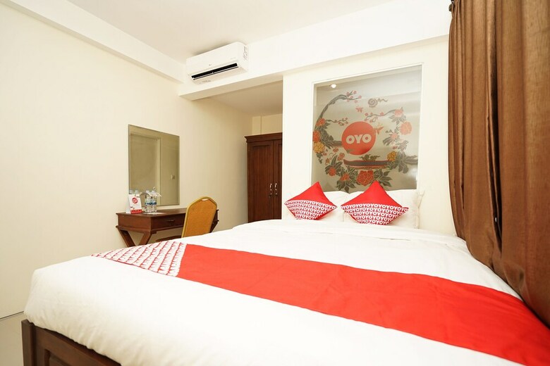Hotel Oyo 781 Erga Family Residence