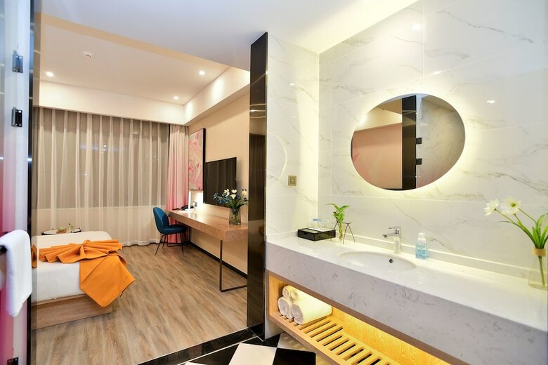 Seyearn Hotel Tangzi Lane Metro Station
