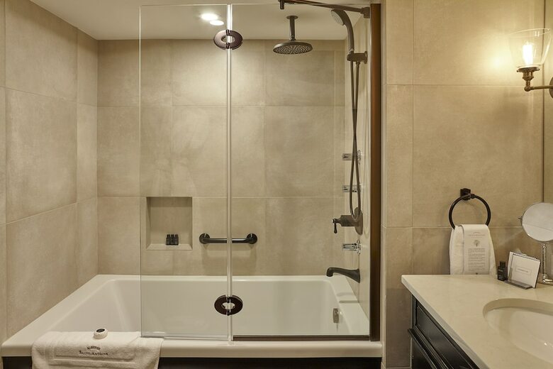 Hotel Auberge Saint-antoine By Relais & Chateaux