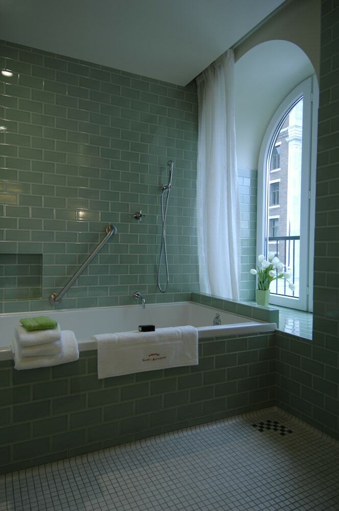 Hotel Auberge Saint-antoine By Relais & Chateaux