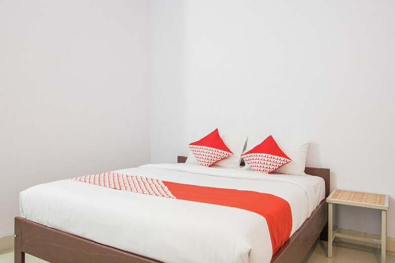 Hotel Oyo 791 Tanah Tinggi Guest House