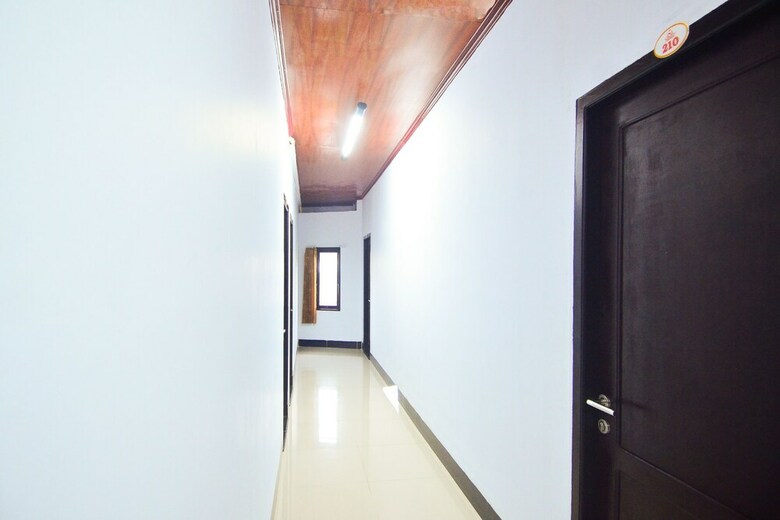 Hotel Oyo 791 Tanah Tinggi Guest House