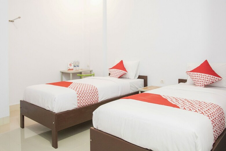Hotel Oyo 791 Tanah Tinggi Guest House