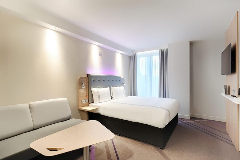 Hotel Premier Inn Frankfurt Westend