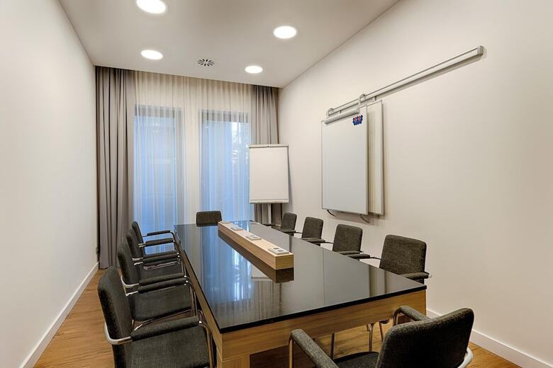 Hotel Premier Inn Frankfurt Westend
